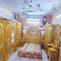 غرفة خشب • خمس أبواب • موديل حديث