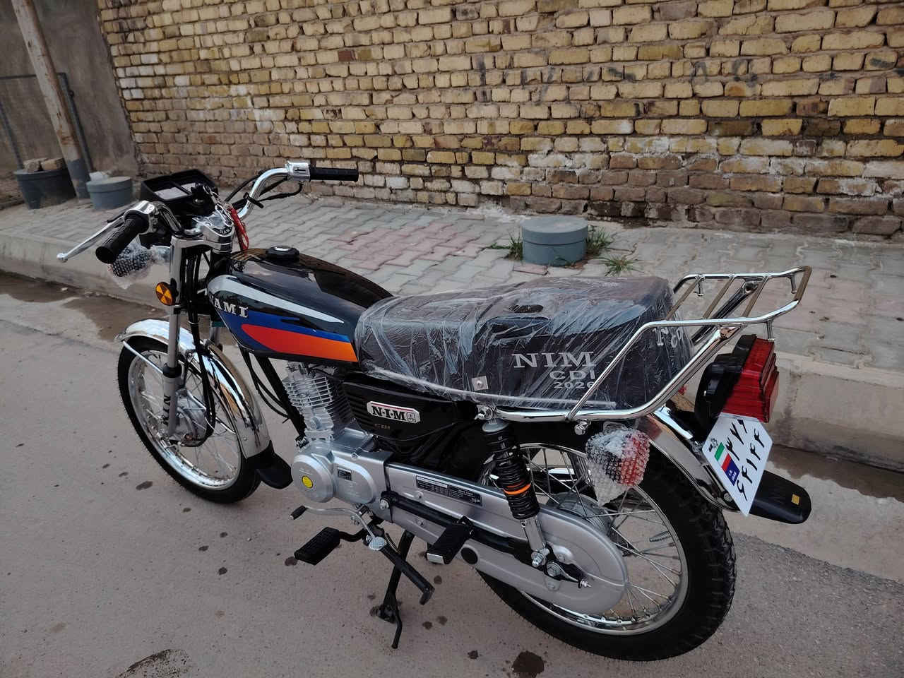 السلام عليكم دراجة أربعة كير نامة موديل 2026  للبيع  نامة 3 أحرف أوراق سكنر 5 اوراق مكفولة كفالة عامة بعدهي بدهن السحك صارلها 10 ايام طالعة من معرض مكاني كوت للاستفسار الاتصال على الرقم هاتف ***********
