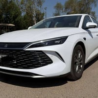 BYD-Qin L_ 2025 مواصفات سيارة  لvibعدا البنورامة  داشكام أمامي اصل مع ...