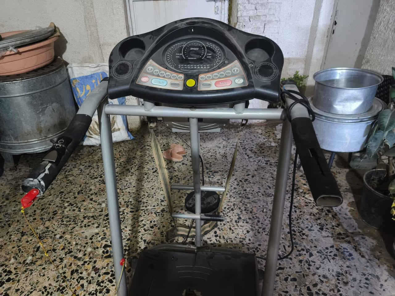 جهاز جري شغال
السعر 150 
مكان بغداد الاسكان


**إذا كنت صاحب هذا الإعلان وتريد حذفه لأي سبب، رجاءا أرسل رسالة إلى الدعم الفني**