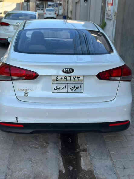 سيراتو موديل 2017 للبيع رقم اربيل بأسم شركه رايدهه ب126 وبيهه مجال قليل 
بيهه قطعتين جاملغ وباب  امبدلات شرط نفس الون الباقي كفاله كير مكينه حداديه كفاله 
شاشه ويل كب
مكلف بلنشر 
رقم صاحب السياره 
***********
