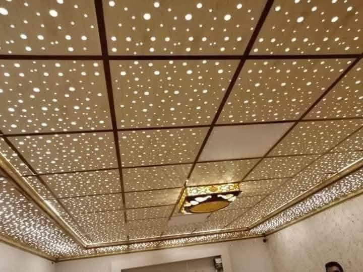 من اعمالنا للسقوف الثانويه والديكورات
#يتوفر

#سقف_ثانوي_تغليف_حائط__ديكور_بلازمه_بديل_االخشب_بديل_الرخام_سحب_بلاستك_
***********
***********

#قصط_ونقد__بسعر_مناسب
