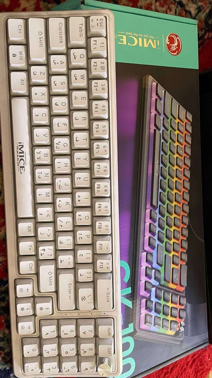 السلام عليكم شباب 

بيسي كامل شاشة وماوس وكيبورد وماوس باد وكيس

1-الكيس

1.كارت الشاشة  NVIDIA 1660 GTX 
2. معالج Intel كور i7. 9700.
3.التخزين.  1T HDD
و 256 SSD
4.رامات. 16+16 XPG
5. باورسبلاي  650 W
6.مذر بورد msi 
7.تبريد هوائي 

2 . الشاشة msi 180hz 2k
3.ماوس جيدل 
4.كيبورد imice 
5.سماعة رابو 
  
المكان بغداد ومتوفر توصيل


**إذا كنت صاحب هذا الإعلان وتريد حذفه لأي سبب، رجاءا أرسل رسالة إلى الدعم الفني**