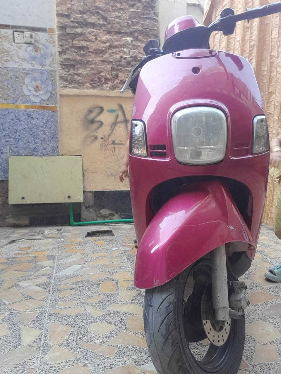 سلام عليكم دراجه لبيع بوليس  سعر ٦٠٠ مكاني مدينه الصدر الورفلي ***********
