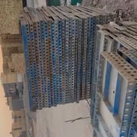 كالب حديد يراني كامل وياه زوايه +شنفر البيع 07805450760/ 20طن