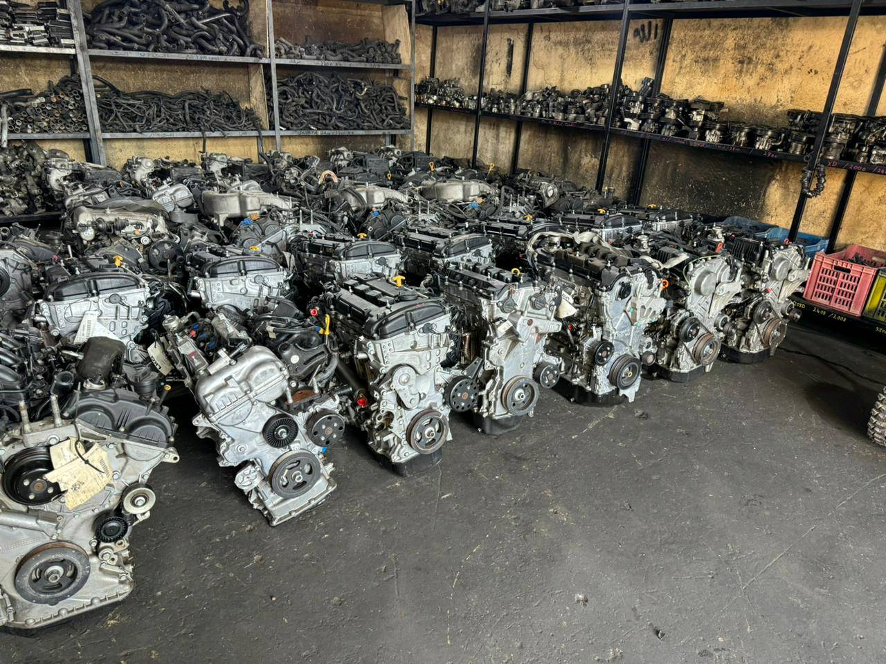 
ما هي الموديلات المحددة للمحركات والقطع المعروضة؟: 
شركة ماهر الحجارلتجارة قطع غيار السيارات القديم والحديثه
هل هناك إمكانية للفحص قبل الشراء؟: 
فحص جميع القطع قبل الستلام
ما هو موقعك في العراق؟: 
موصل صناعه وادي عكاب
هل تقدم خدمة التوصيل؟: 
يوجد توصيل جميع محافضات العراق
ما هي طرق الدفع المتاحة؟: 
عند ستلام الطلب او على الماستر