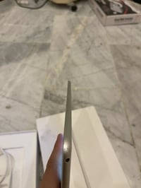 ايباد ٩ • ٦٤ • نضيف