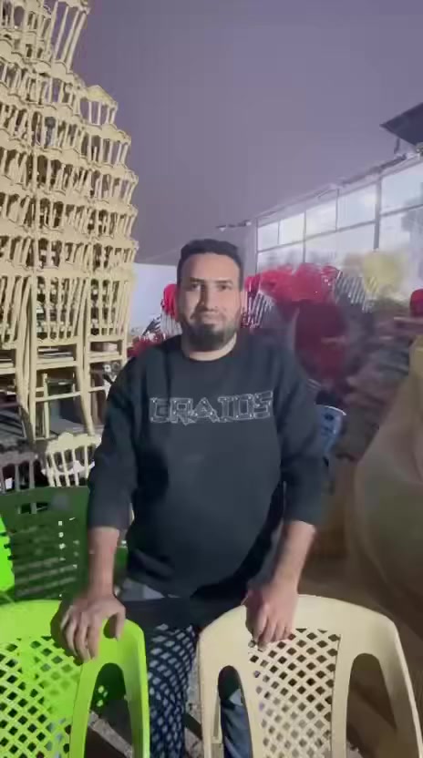 يالله 
عروضنا مستمره 
مجمع البركة التجاري
العنوان / الطريق الرابط بين ناحيه الامام ..جبله 
قرب السريع الدولي 
***********
***********
0776581346
