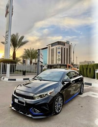 فورتي GT  موديل 2022 رقم بغداد سنويه وهزه جديد  وارد امريكي حادث 3 مكا...