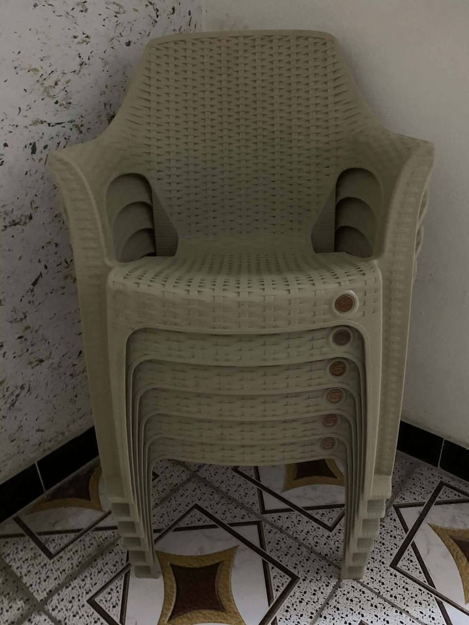 السلام عليكم
ميزطعام للبيع سعر120
وكراسي سعر60ست كراسي


**إذا كنت صاحب هذا الإعلان وتريد حذفه لأي سبب، رجاءا أرسل رسالة إلى الدعم الفني**