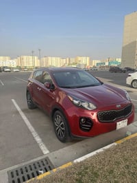 سبورتج 2018  ماشية 133 حادث باب سايق وجاملغ  السعر 173 التواصل خاص و و...