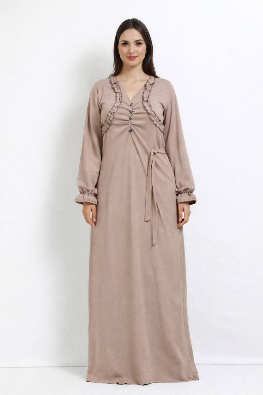 سلام عليكم دشداشة نسائيه للن درجه اولى خامه جدا بارده سعر جدا رخيص55الف تتوفر 15لون كميه محدوده للحجز واتساب ***********
