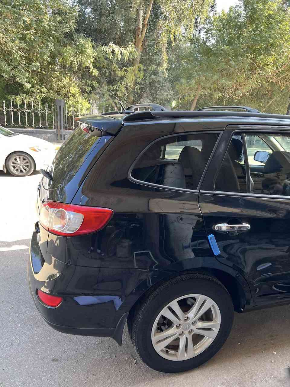 سلام عليكم
سنتافي موديل 2012رقم بغداد الماني بسمي تحويل مباشر 

سنويه للغا 28هزه جديده فحص كله جديد 

السياره وارد أمريكي ضره بس بنيد سرقه من أمريكيه فقط بدون دواخل كفاله عامه شرط السياره مكانيك كله كفاله عامه السياره مكينه جديد شرط لا بخار ولا صوت كير جديد حجم المكينه 6سلند السياره جديده حيل السياره تبريد ثلج تخم تاير صدر جديد موصفات السياره كشن كهربائي شاشه كأمره دوره تحكم ستيرن كشن جلد مري شفط حساسه امامي خلفي السياره بيه ربع بل حاملة امامي كلير فقط بدون دواخل شرط السياره تراايه زيرو السياره ماشيه 110حقيقي السياره كفاله عامه السياره جديده حيل السعر (125)وبيه مجال حك الجيه رقم صاحب السياره ***********مكاني ديالى بعفويه
