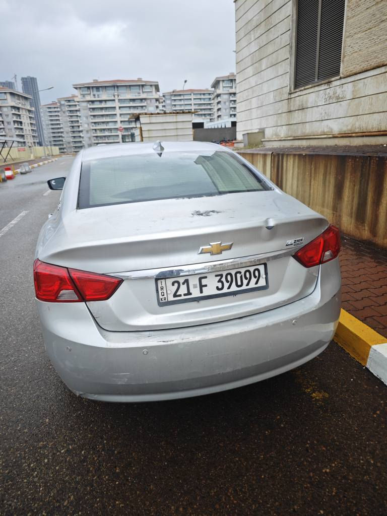 Impala 2017 lt silver

ئیمپالا ئەمریکیە 2017 ڵ ت سالون 4 بستۆن
کوشن جلدە شاشە گەورەی قاسەیە. ئۆتۆ ستۆپە و تەحدید سورعەیە
ئێرباگی نەتەقیوە  شەریکەیە 
سندوقی دواوەی دەعمە ناوی  کەمئکی گرتوە
دەعامی پێشەوەی گۆرداوە
دەرگای پشتی سەکن و لای تایەکەی ئەو تۆزە قوپاوییەی هەیە  بۆیاخی نییە. 

1. سەنەوی تازەیە. 
2.هەززەی تازەیە. 
3. تاقم بانسی پێش و دوای تازە بۆم گۆریوە. 
5.هەر 4 تایەکەی  تازە بۆی گۆردراوە.
6.رۆنی مەکینە تازو بۆم گۆریوە
7.هاێدرۆلیکی گێری تازە گۆراوە 
***********
***********

 110 و معامەلە السليمانية, العراق
