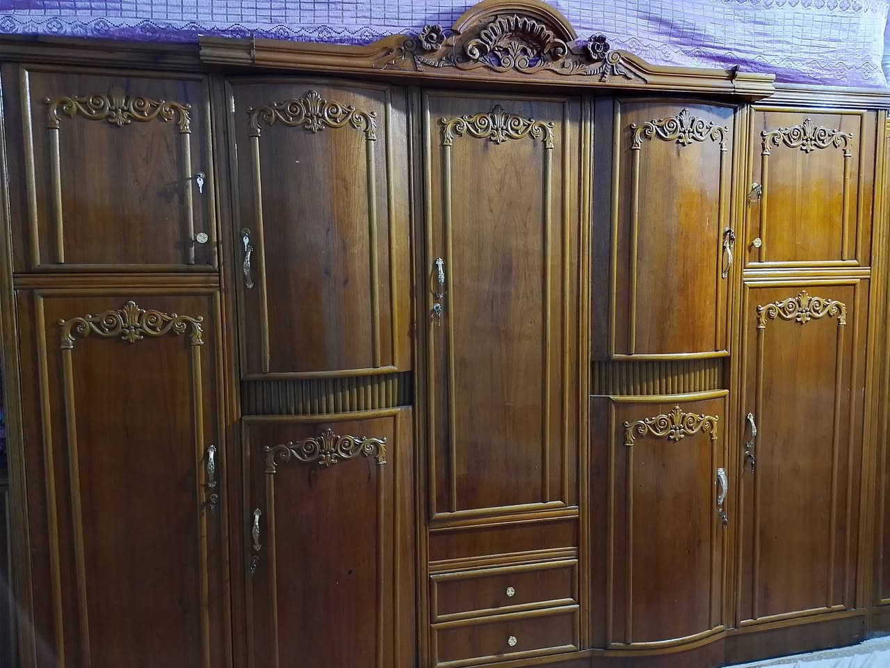 غرفه نضيفه تسكام للبيع السعر 900وبيها مجال الاتصال على الرقم ***********
