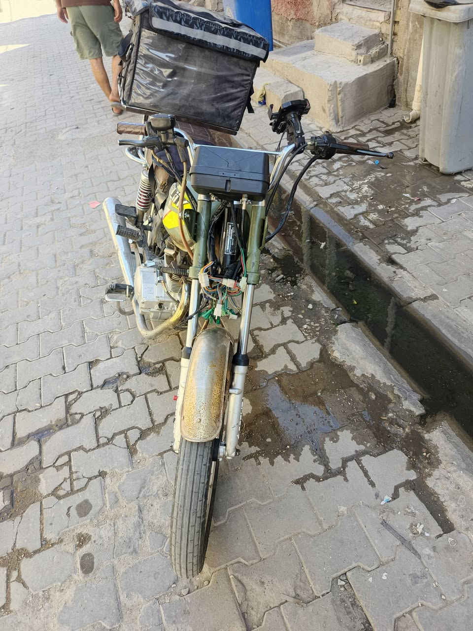 سلام عليكم دراجه ايراني 5 كير خير من الله سعر ٥٠٠وبي مجال مكاني مدينة الصدر
***********📞
