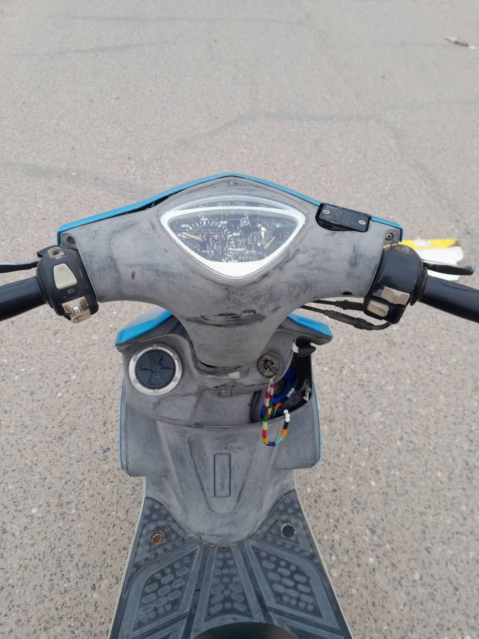 السلام عليكم
ماكس مضلع ياباني نوزل موديل 2007 دراجة مكفولة كفالة عامة صارلهة شهر من طلعت من الحاوية الوصل موجود . بيهة صفحة ام الهندر جاية بلاد من تايوان هيج . ختم واحد وية المكينة.  مكينة ما مفتوحة وين ما يعجبك افحص . نكرة سلف كهربائيات كلهة شغالة وشرط شلعة ومعدل سعر خاص *********** مكاني البصرة خور الزبير
