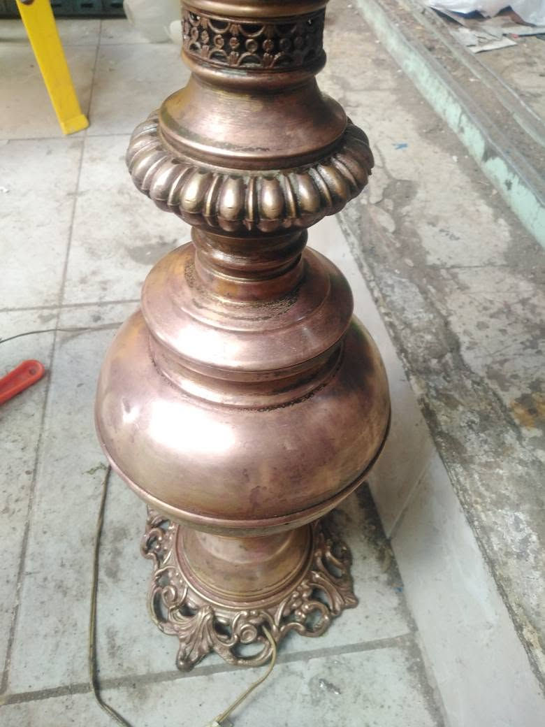 ابجوره تحفه فنيه الماضى نحاس انتيك على شكل لمبه جاز نحاس ارتفاع٨٥ الاسكندرية, مصر


**إذا كنت صاحب هذا الإعلان وتريد حذفه لأي سبب، رجاءا أرسل رسالة إلى الدعم الفني**