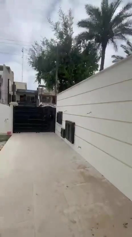 للايجار التجاري بيت في المنصور الداوودي مساحة البيت ٣٠٠ متر حديث.


**إذا كنت صاحب هذا الإعلان وتريد حذفه لأي سبب، رجاءا أرسل رسالة إلى الدعم الفني**