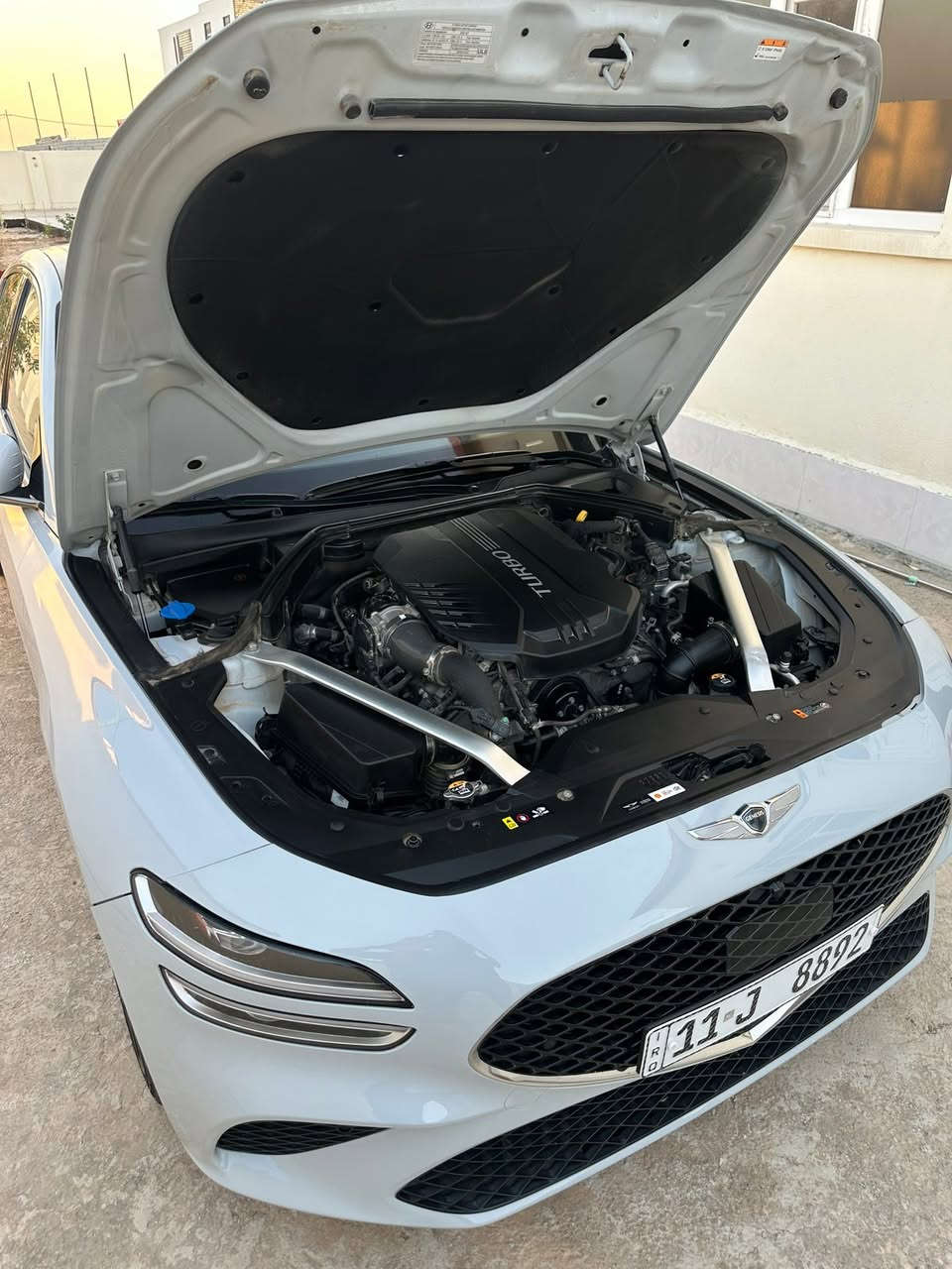 ما شاء الله تبارك الرحمن🔥🔥

‏‎
🛑Genesis G70 
‏‎الموديل: 2022
‏‎سعة المحرك :3.300 twin turbo 
‏‎اللون الخارجي : سموك
‏‎اللون الداخلي : اوف وايت 
‏‎امريكي / وارد : حادثها موضح بالصوره 
دفع رباعي 
‏‎السيارة رقم بغداد باسمي  
‏‎المواصفات:
‏‎هاند بريك إلكتروني + AUTO-HOLD
‏‎تشغيل بصمة ودخول الذكي
‏‎القيادة ذاتية
‏‎مثب السرعة الذكي
‏‎النقطة العمياء
اربع كامرات 
فتحه بانوراما 
‏‎رادار لمنع التصادم امامي وخلفي وتنبيه بالستيرن)
‏(sport+ SPORT,ECO,ECONOMY ) وضعيات القيادة
‏‎شاشة تعمل مع نظام أبل كارد بلاي واندرويد
‏‎
 تسخين تبريد مقاعد.بريكات بريمبو. السياره فول للأخير برستيج 

حاله السياره : السياره جاهزه من كلشي بدون نقص 
ممشا السياره :40 الف ميل 
السعر253
الرقم ***********
