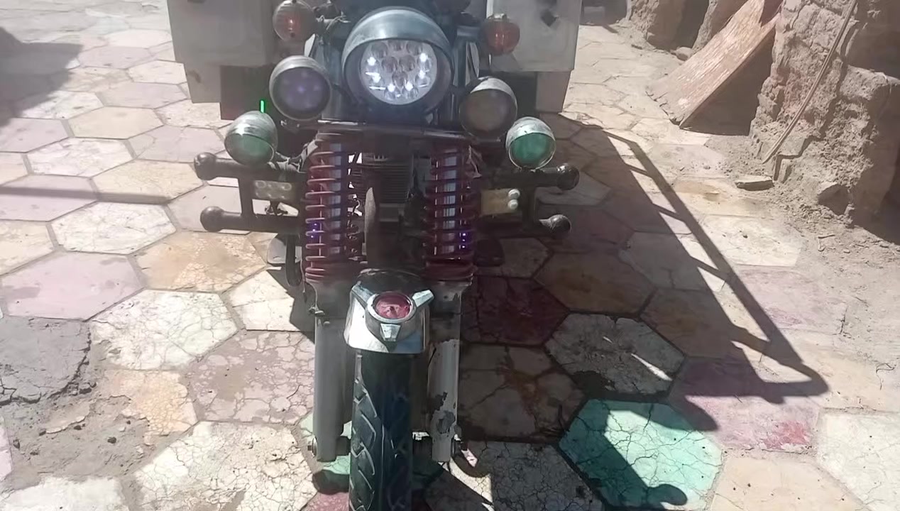 ستوتة MTR للبيع موديل 12 مكينة 2023 تخم تاير 
رقم وسنوية وراعيها موجود مداور شوكت ماتريد، السعر مليون 450


**إذا كنت صاحب هذا الإعلان وتريد حذفه لأي سبب، رجاءا أرسل رسالة إلى الدعم الفني**