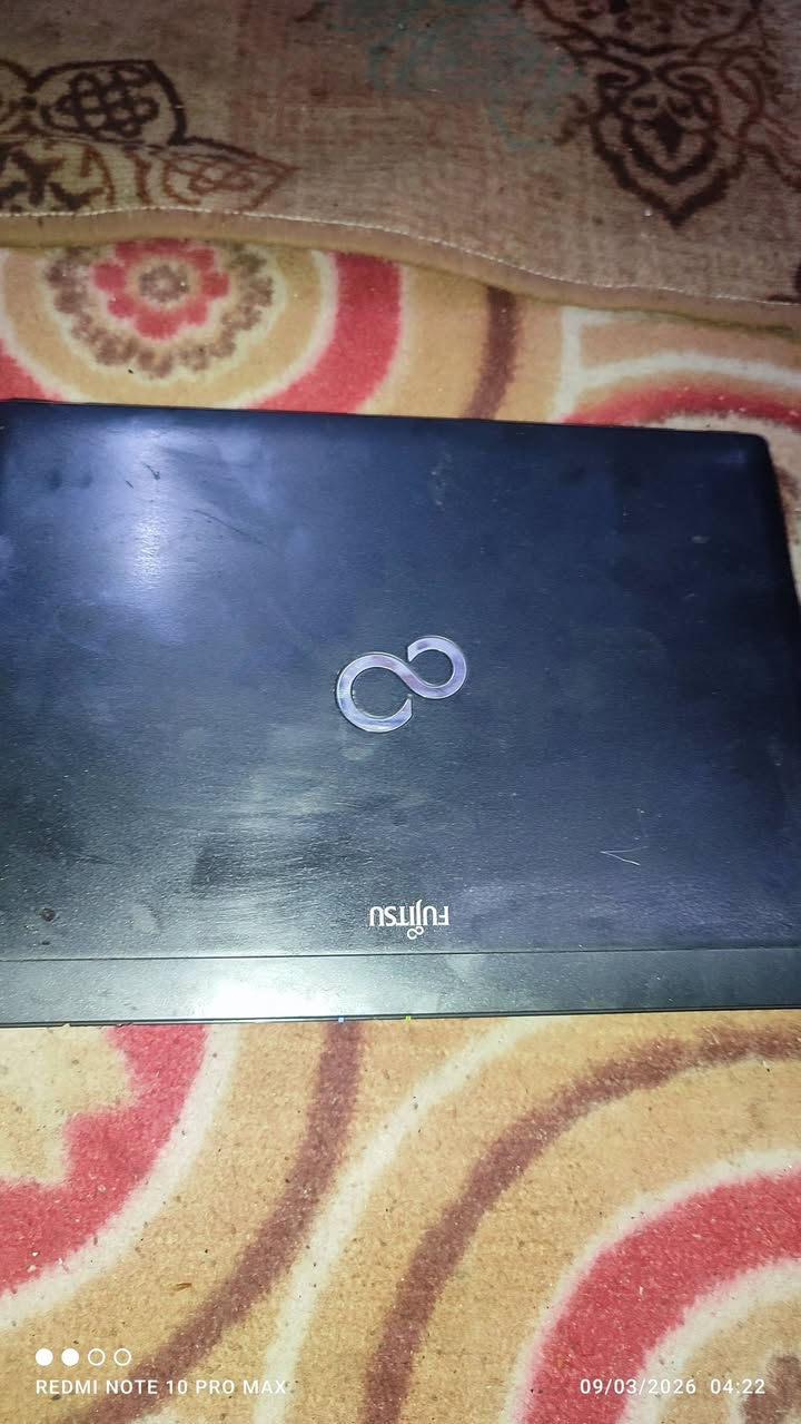 لاب توب مراوس بايباد المساحه 148 وياها ماوس وشاحنه مكاني مركز حله  رقم التلفون ***********
