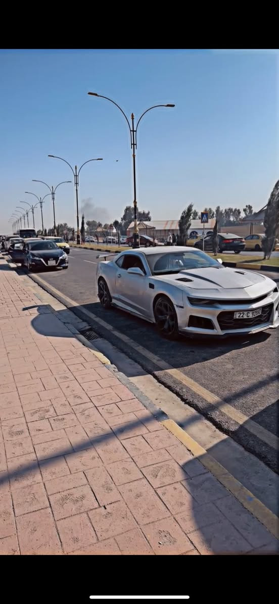 السلام عليكم تم تنزيل السعر بسبب الوعود الكاذبه كمارو 2011 محدث 2017 ٦سلندر مكينه كير ضفيره قاعدة فيوز كله جديد إضافات صوت كزوز برمجة طلقات سبايدر ZL1 ضررها حزام جماليه فقط بدون حادث دك  رقم الشاصي  تطلع كلين 
رقم أربيل باسمي سنويه لي ٢٠٢٩
مكاني الموصل 
السعر ٨٥ 
*********** 
بي واتساب
