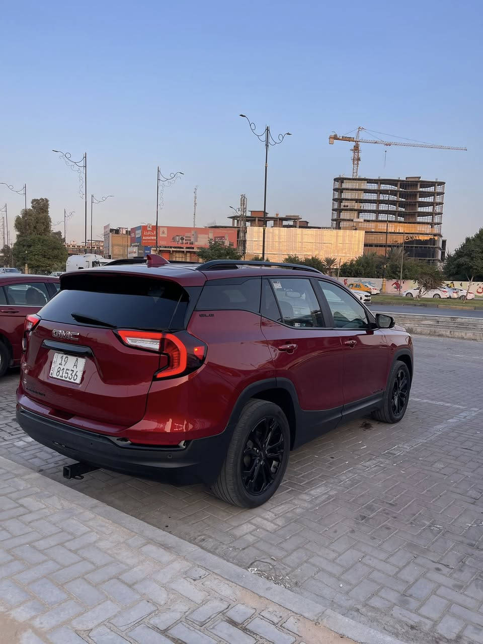 GMC TERRAIN Black TOP 2022
جي ام سي تيران بلاك توب 2022 لون احمر 
فول موصفات ماعدا الفتحة  
 كلين بدون حادث
مرقمة وجاهزة باسمي 

رادار جانبي رادار امامي 
تحديد مسار سياقة ذاتية
حساسات امامي خلفي 
محرك 15 توربو 
4ابواب بصمه 
تشغيل عن بعد 
كشنات تدفئة
كشن هزاز 
تبريد قطعتين  
كاميره دواره   
شاصي بشرط 
فقط ايرباك ستيرن
السعر 208 
للاستفسار اكثر ***********
