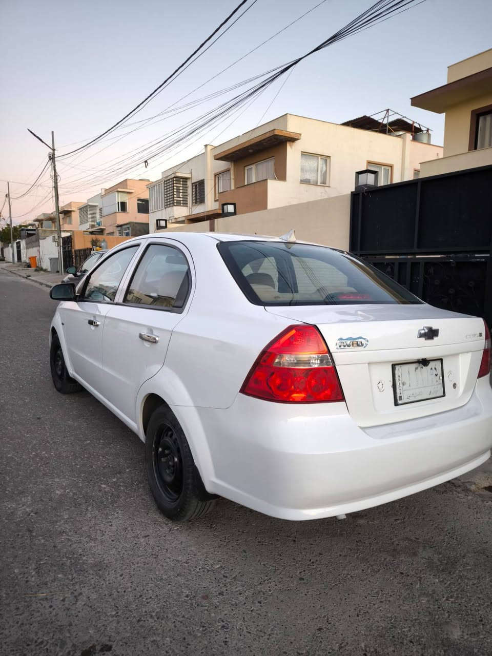 السلام عليكم
افيو موديل 2007 كير عادي بدون صبغ المحرك شرط لاصرف ولا نفخ تبريد ثلج السعر 70 وبيها مجال وشرط التحويل مكان السيارة موصل 

***********
