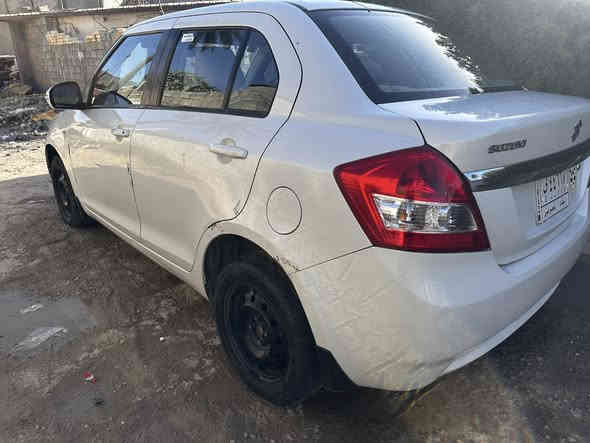 سلام عليكم 
ساسوكي سوفيت 2015 ماشيه 120كير ومحرك مكفولات صدر جديد داخل نضيف ما بيه اي صبغ بيه طخه بل صفحه موضحه بل صوره سنويه 2028 تنتهي تحكم ستيرن تبريد تادفئه  سويج عدد2 كامره اماميه + خلفيه مكان السياره بغداد ب78 ورقه وبيه مجال ***********
