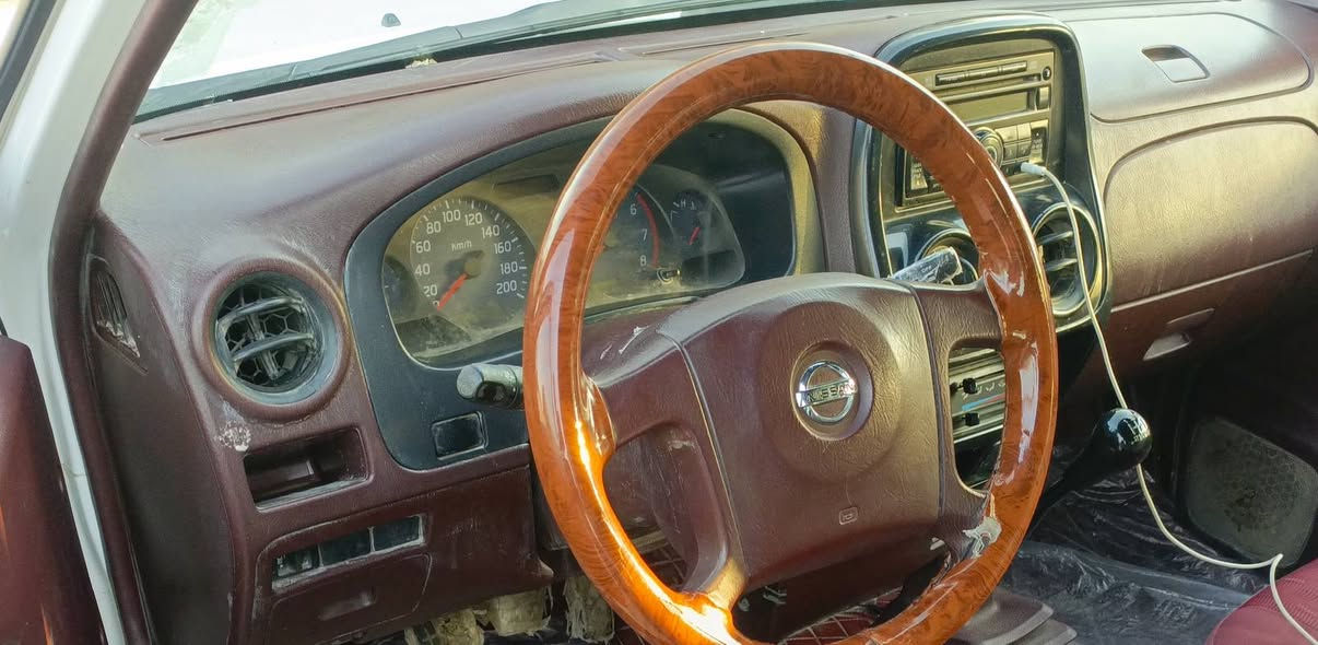 سياره نيسان بيكب محسن
موديل 2016 
 رقم مثنئ
  ماشيه 138,500 الف 
تبريد تدفه شغالات مداور ثاني يوم سياره نضيفه بمعنى الكلمه للاستفسار اكثر الاتصال على الرقم التالي ***********
