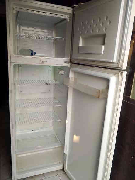 غساله تغسل بطانيات 17كيلو سعر 190ثلاجه 18قدم سعر 165بيهن مجال شراي خاص ادزله فيديو لهن شغلات مدينة الصدر اكو توصيل ***********
