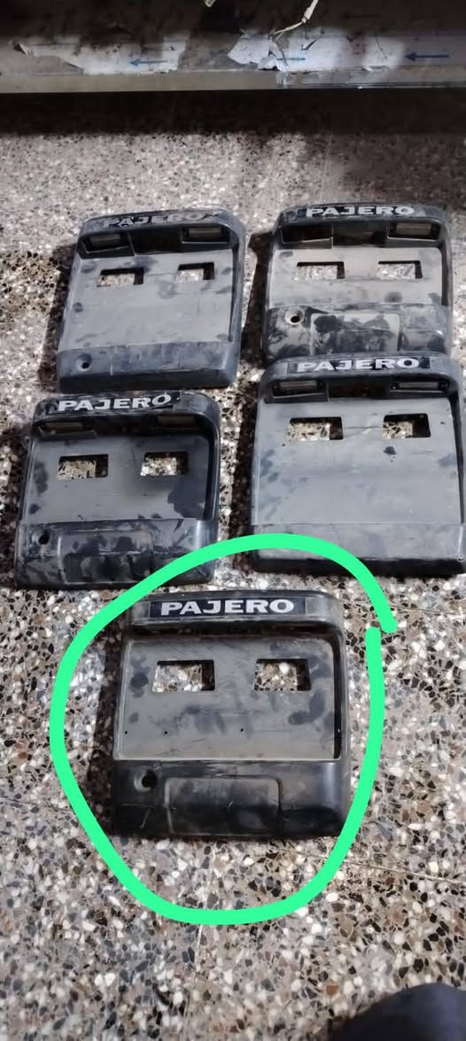 غراض باجيرو حاويه بغداد مدينة الصدر اورفلي *********** وتساب موجود خدمة توصيل موجود
