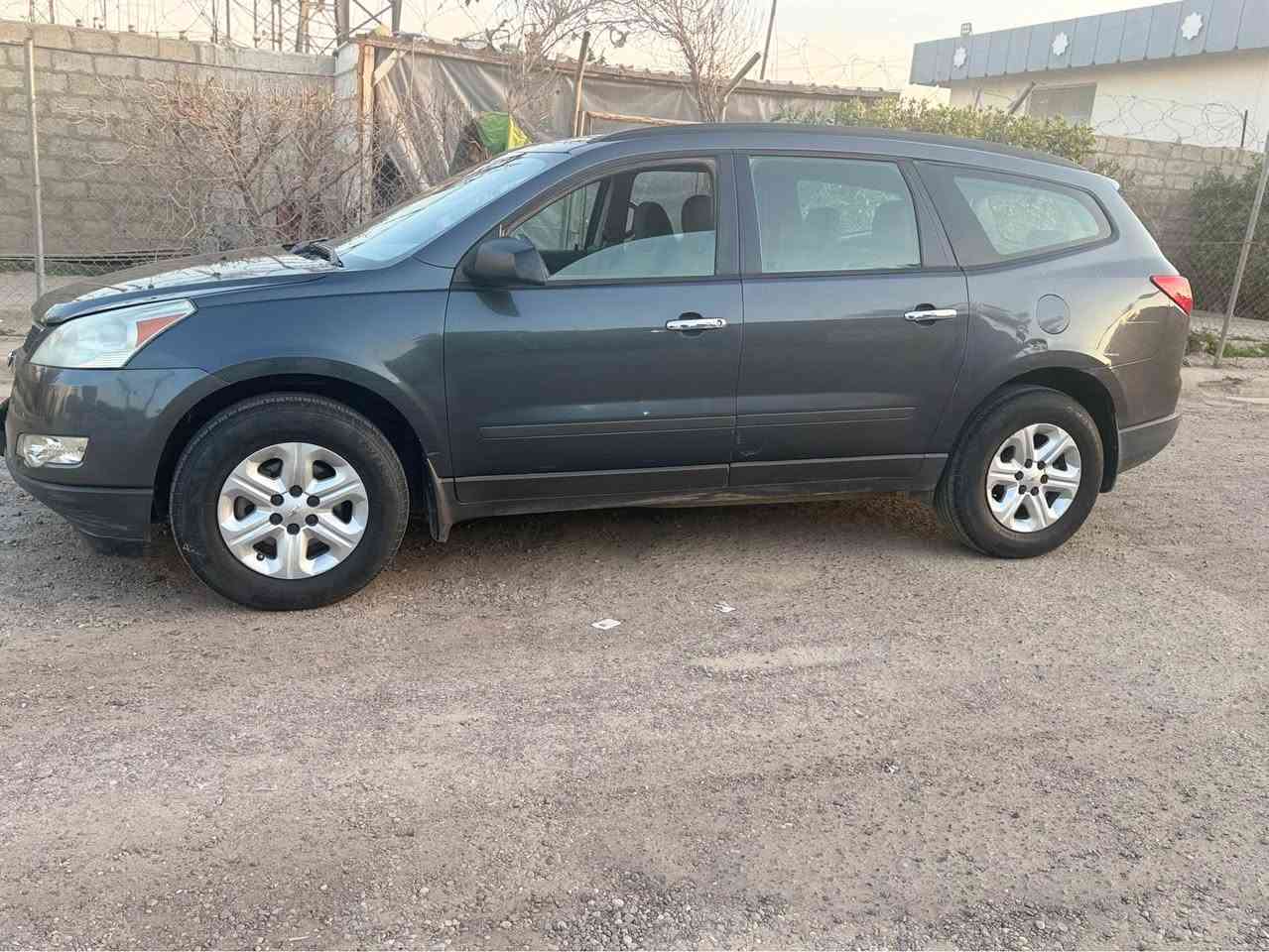 سلام عليكم 
شوفر ترافس 
موديل 2011
مواصفات عاديه 
رقم بغداد تحويل مباشر بسمنه
السعر 69 ورقه وبيه مجال بسيط
نقص سياره بس حداديه 
مكان سياره بغداد بلديات 
اتصال على رقم *********** بغداد, العراق
