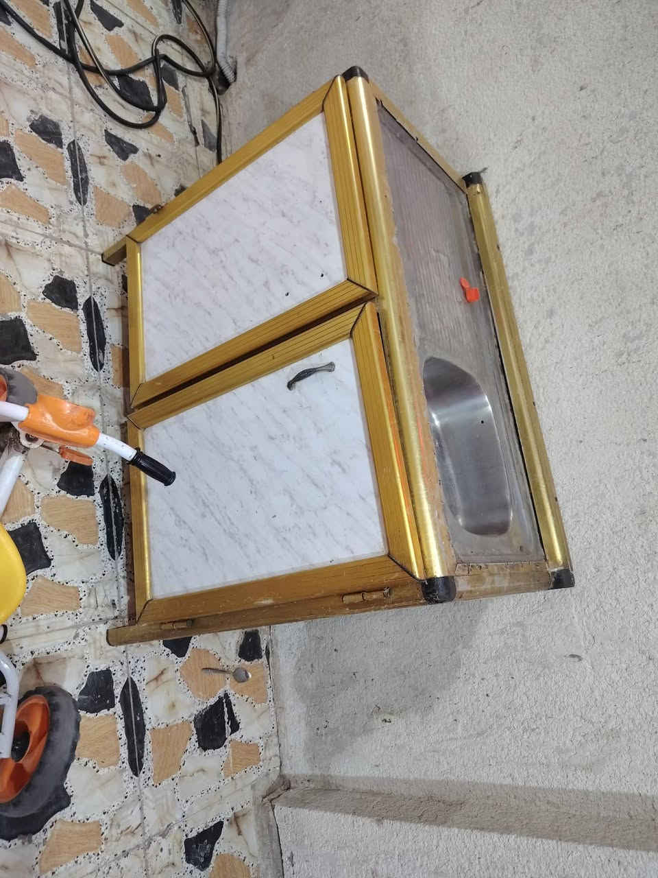 كاونتر 3 قطع نظيف جداً واضح بالصور 👇 السعر 180 الف وبي مجال الشراي يتصل على الارقام 👇
‏‪***********‬‏
***********
غير متواجد على الخاص
