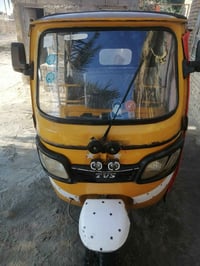 تكتك للبيع رقم انكليزي وسنويه موديل 20/ 07883031393