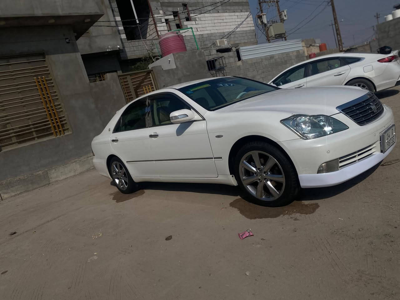 سلام عليكم تيوته شاهينه لبيع 
رقم بصره نكليزي قرار 48
تحويل ثاني يوم مشروع وطني 
ماشيه 100الف حقيقي
دكمتين كرستال اصل 
شاصي 82.   كفاله عامه 
تبريد قطعتين 
ويل حاويه دنك وتخم تاير زيرو
كشنات كهربائي
ستيرن كهربائي
مكينه ديفور 
كير 6نمر
مرايه شفط ابو الشاره
كروز سرعه
حجر بيها
حداده توه نافظها 
6بصمات 
السعر 150بيها مجال 
سياره مامتعوبه مال جناي
عنون بصره رقم الهاتف
***********
بيه وتساب
