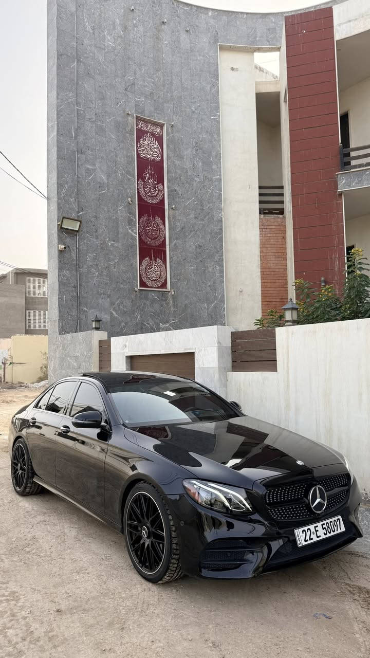 السلام عليكم مارسدس E300 2017 كلين تايتل
سقف بنوراما
جنطه كهرباء
كشن تدفئه
ستيرن تدفئه
فول رادارات وتوقف ذاتي ونقطه عمياء
شاشه متصله
كامره اصليه
حساسات امامي خلفي 360  
داخل 64 لون
سماعات برومستر
كت AMG بلاد وويل 
تخم تاير دنلوب ستوني شادهن
السياره بااسمي 
تضليل بالسنويه ستوني مجدده
السياره مكفوله من الصبغ والتبديل بيهة بارد شي بسيط بباب الصدر مكينه مكفوله صدر حداديه كلهة جاهزه
***********/***********
السعر/295$
السياره مغلفه full ppf
