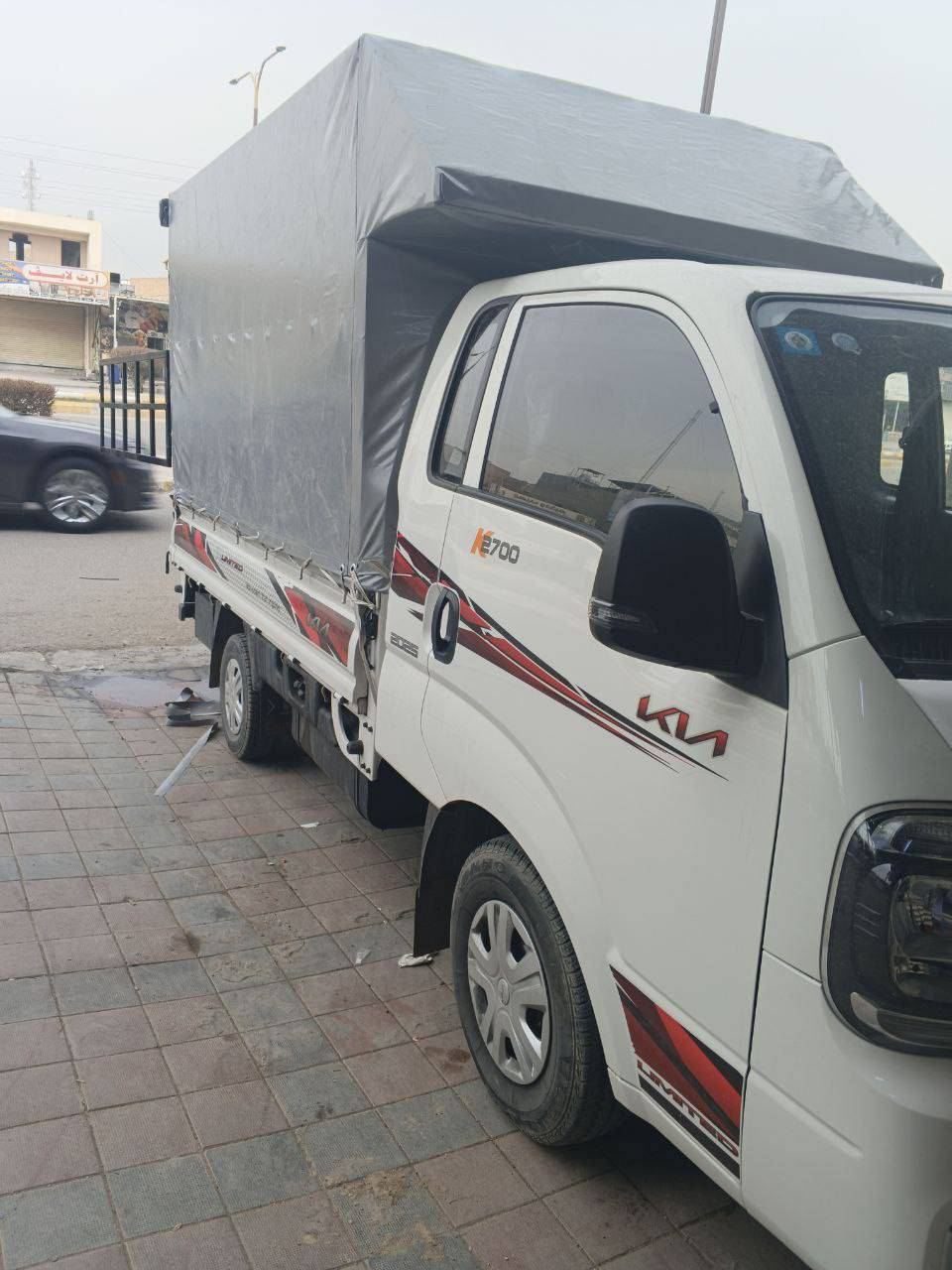 السلام عليكم ورحمة الله وبركاتة
للبيع كيا بنكو 2700 موديل 25 بأسمي ماشيه 6000
بغداد للتواصل
***********
***********
ملاحضه المحجر والجادر احسابه وحد واذا متريده عادي
السياره كامله دوشمه تغليف بنيت شغل وتوكل
