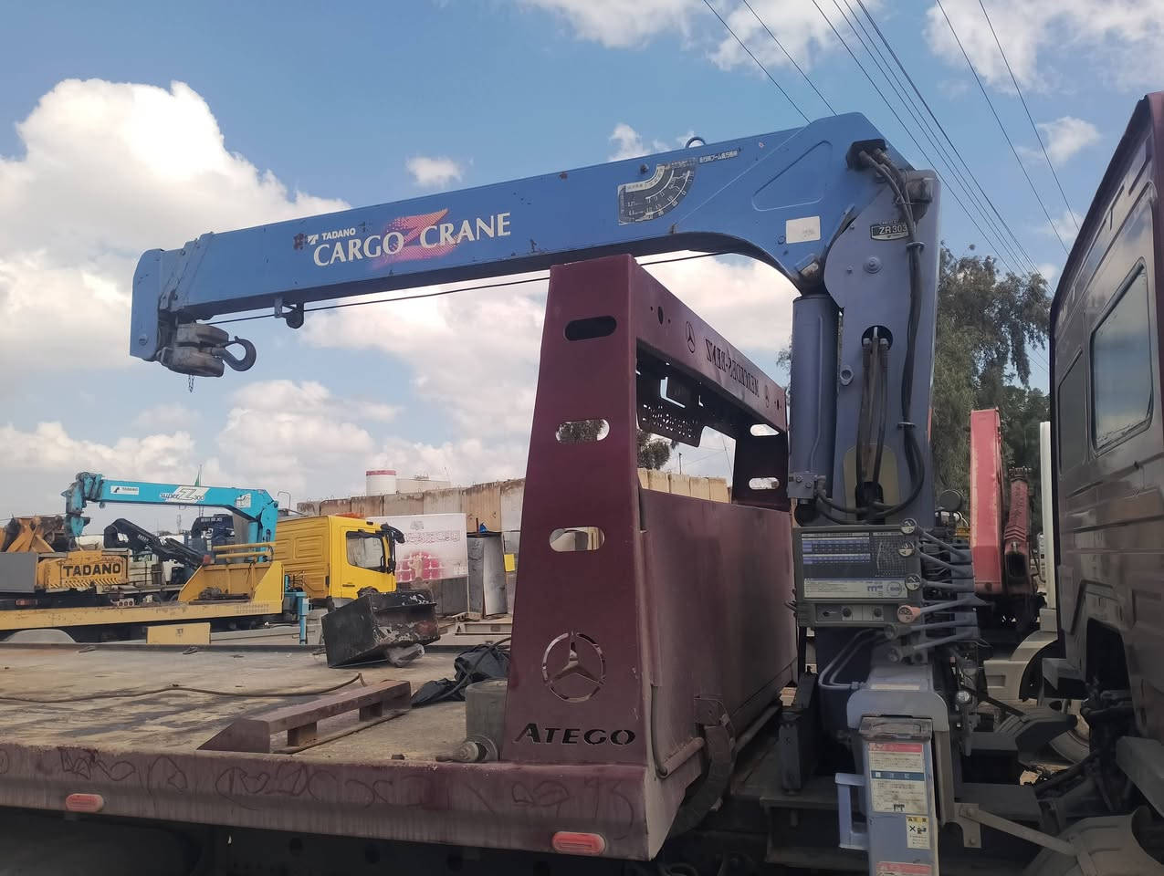 كرين كاركو مكفول للبيع الاتصال ***********
