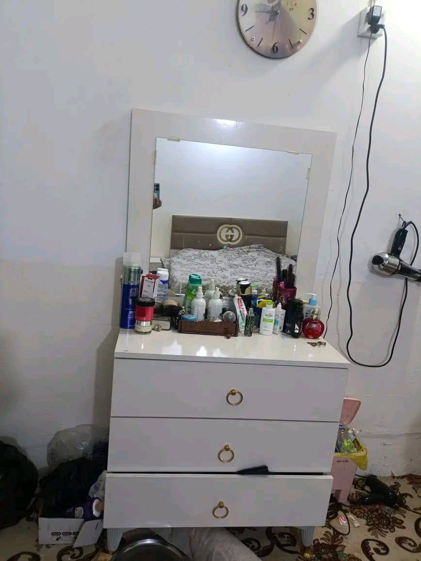 توفرت غرفه نوم تركي 5 قطع
نضافتها 95 ٪
سعرها مع الفتح والشد والنقل 500
بدون فتح وشد ونقل 400
كربلاء *********** واتساب متوفر
