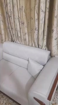 تخم للبيع جديد فول عشر مقاعد مع الطبلات السعر 425 تصال 07751237699