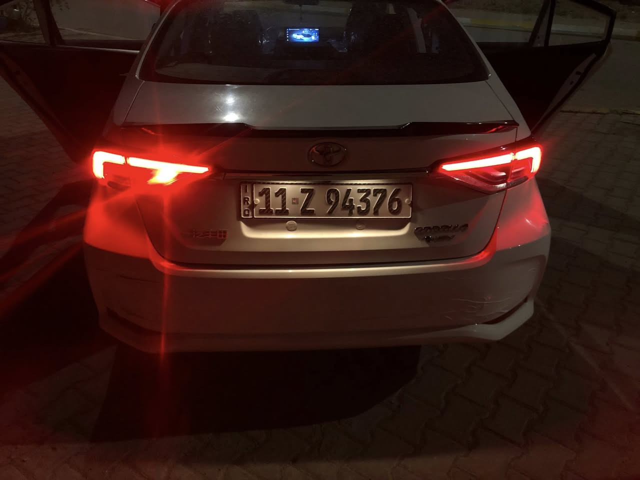 السلام عليكم كورلا موديل خمسه وعشرين هايبرد فول مواصفات فتحه اشاير بل مري تنزيل وتصعيد الجام بل بصمه مانع انزلاق قياده ذاتيه توقف ذاتي رادار شغال الارق ***********
