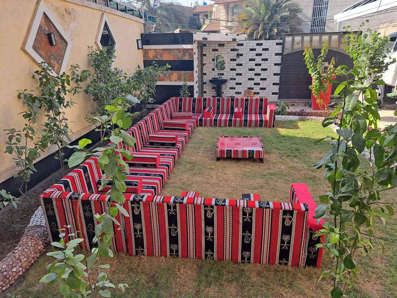 بإمكانكم ان تجلسوا في الحديقة او في داخل البيت شاهدوه بالصور واعطونا رأيكم أتمنى أن ينال رضاكم واعجاباتكم شغلنا وتصميمنا وابداعاتنا في عمل الديوان الأرضي موديل المضايف العربية الثابت مع اللولات والطبلة في بغداد+ منطقة الكرادة شاهدونا وتابعونا عبر صفحتنا على الفيسبوك بفرعينا في محافظة ديالى بعقوبة و خانقين ويتوفر التوصيل للمحافظات 
https://www.facebook.com/profile.php?id=100044630220289&mibextid=ZbWKwL


**إذا كنت صاحب هذا الإعلان وتريد حذفه لأي سبب، رجاءا أرسل رسالة إلى الدعم الفني**