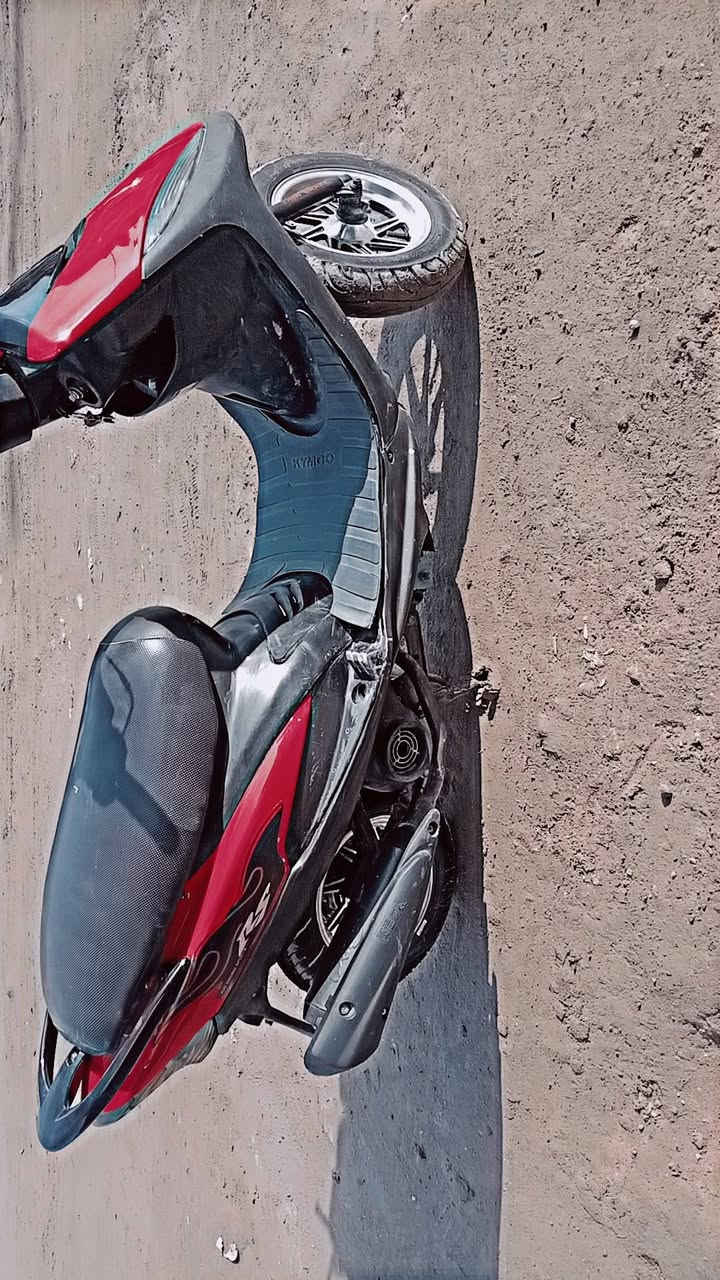 سلام عليكم دراجه ماكس نضيفه دراجه حلوه كل نقص ماكو بس لشاير واكفه بوشه 55دراجه شلعه نصبته حلوه دايرات جدد نضيفه امانت الله  سعر650وبيه مجال بصيط مكاني شهداء البياع نتصال ***********
