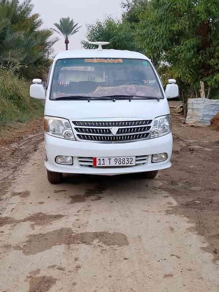 السلام عليكم فتون موديل 2009 مصبوغه حزام جمالية دوشمه جديدة رقم جديد بغداد كير محرك اكسل مكفول 55 وبيها مجال قليل متواجدة بالمدائن ومعرض المدينة المنورة
*********** المو شراي لا يتصل
