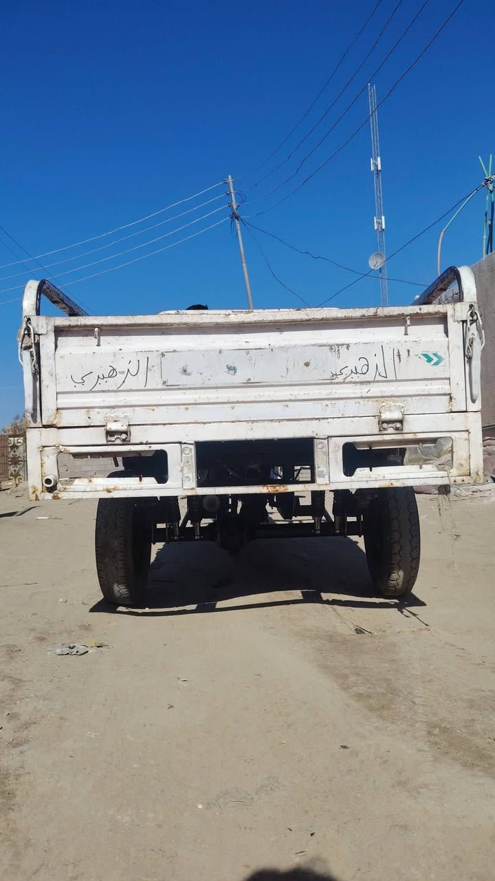 سلام عليكم ستوته موديل ١٤ تعمير 2025 وراق جدد مكينه مامفتوحه شاصي مكفول وشراي يتصل ***********
