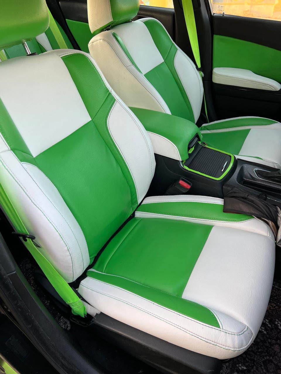 السلام عليكم 
جارجر 2015 رقم بغداد الماني 
السياره تغيير لون مصبوغه صبغ جديد درجه اولى لون اخضر مميز حادثها جاملغ امامي فقط محدثه دعاميات ودوس وبنيد 23 شاشه وكامره خلفيه دوشمه جديده وتخم تاير وحداديه كله جديد مكاني كركوك السعر 165

مكلف بالنشر

للتواصل مع صاحب الرقم 

 *********** كركوك, العراق
