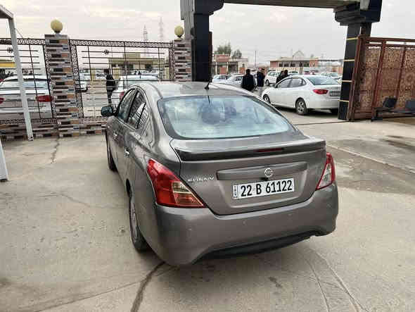 سلام عليكم 
صني هندي 
موديل 2020
كير ومحرك شرط 
تواير وصدر جدد تبريد تدفىه
السعر 107 وبيها مجال للطيبين 
الرقم ‭0782 142 5683‬
