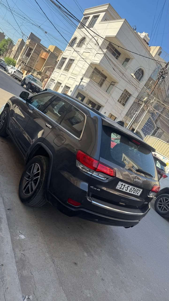 جيب 2020 لمتد 
بيع او مراوس باقل 
***********
السعر 231
تقرير السياره موجود بالصور
اي نقص مابيهة بغداد, العراق
